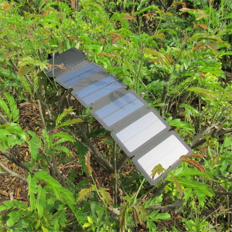 Outdoor Folding Solar Panel Charger